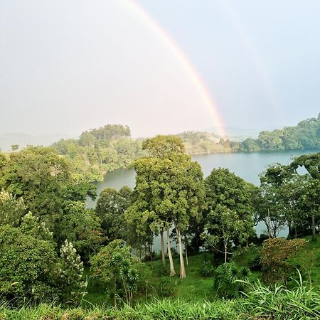Lake Nyamirima Cottages Fort Portal Екстер'єр фото