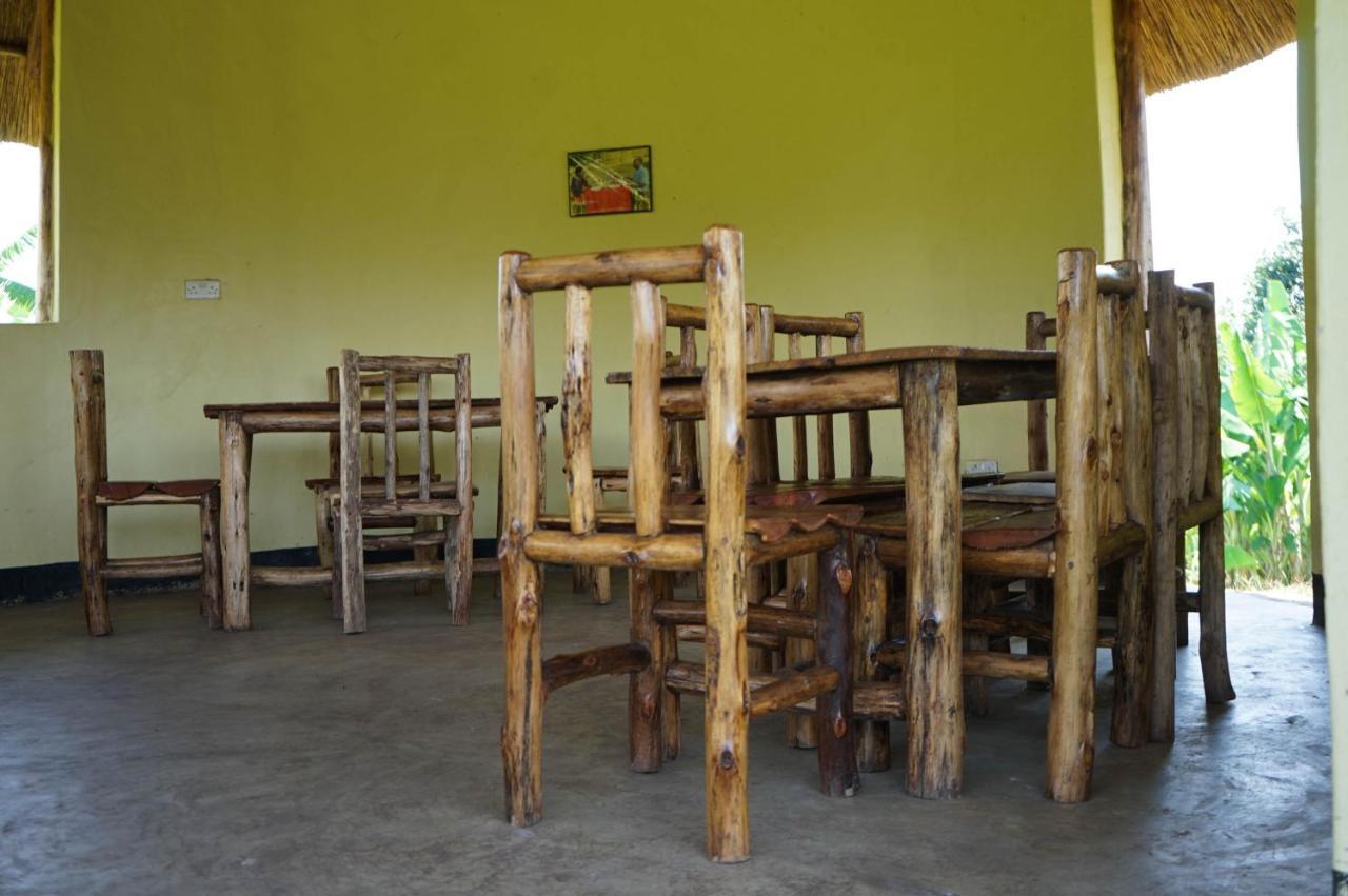 Lake Nyamirima Cottages Fort Portal Екстер'єр фото